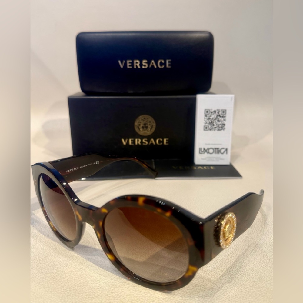 New Women’s Versace Sunglasses